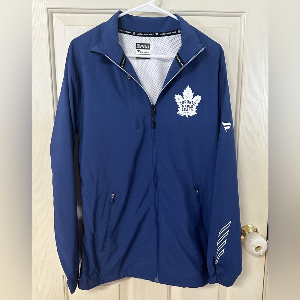 NWOT - Fanatics Toronto Maple Leafs Pro Rink Coaches Full-Zip Jacket